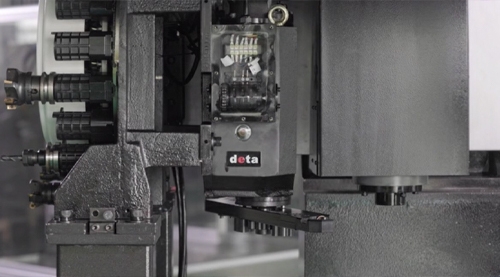 Install the flexible R4ALTK cutter head to perfectly avoid workpiece interference. Why dont you come and find out?